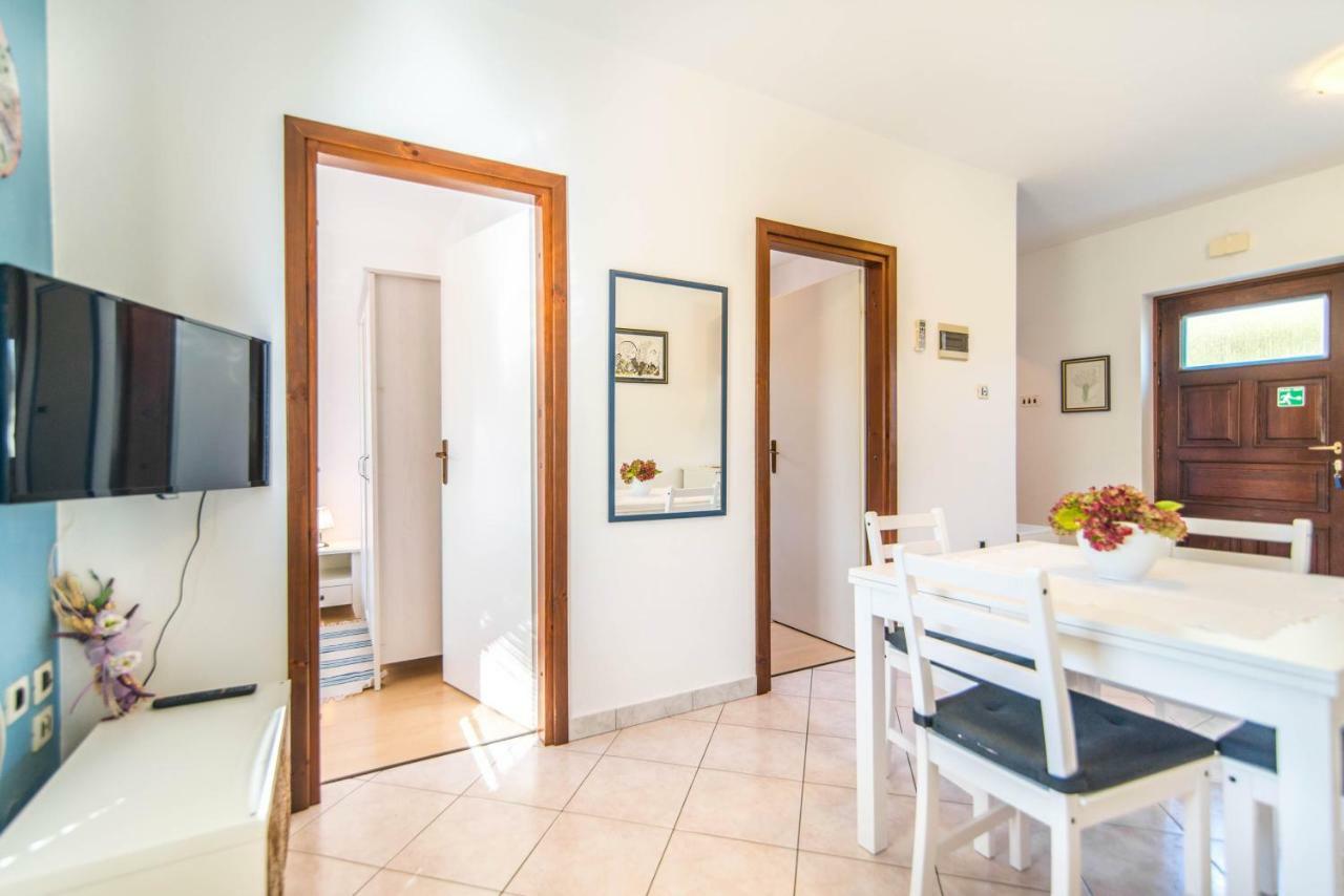 Apartments Ida Sveta Marina Drenje  المظهر الخارجي الصورة